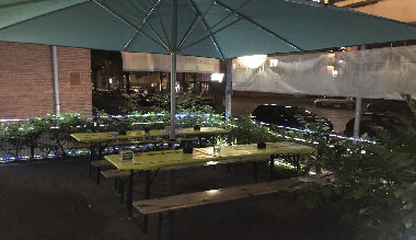 kneipe hamburg de   bier bar hamburg   gaststaette hamburg   nh hotel hamburg horn   ibis hotel hamburg wandsbek   hotel tiefenthal   sportsbar hamburg   raucherkneipe   bar   bierbar028.jpg